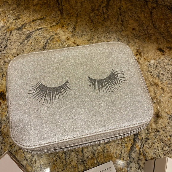 Neiman Marcus Beauty Bundle - Picture 5 of 5